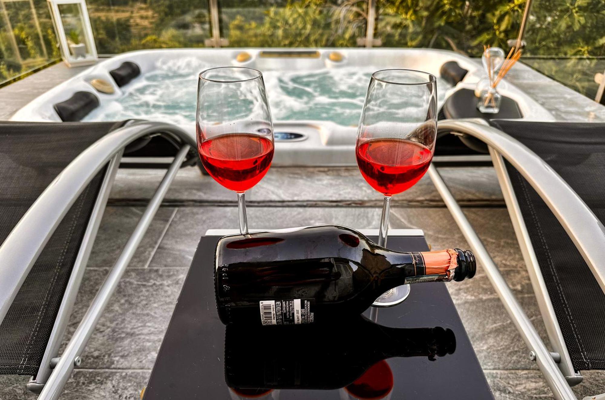 Summer House Nika With Jacuzzi Slime Bagian luar foto